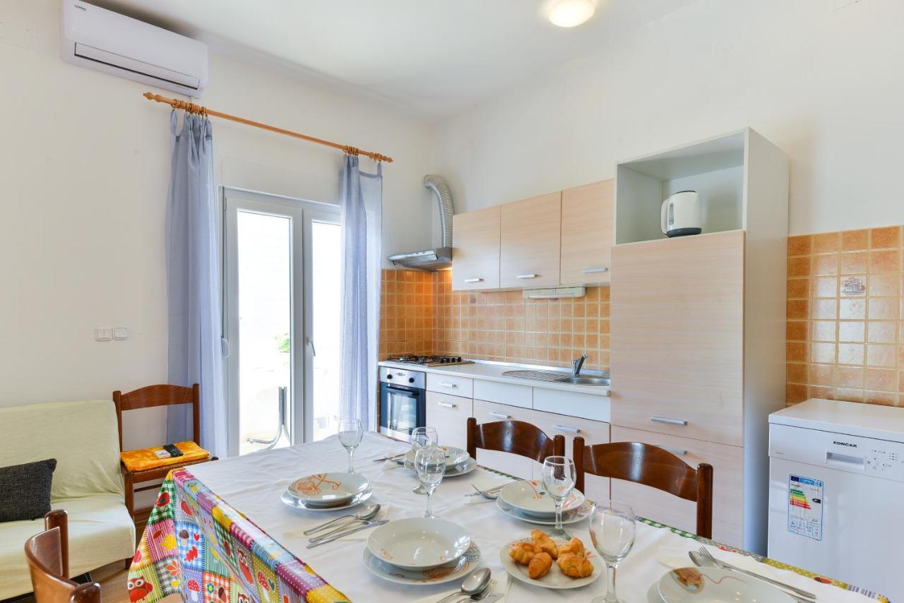 Apartments Lavanda Turanj Dış mekan fotoğraf