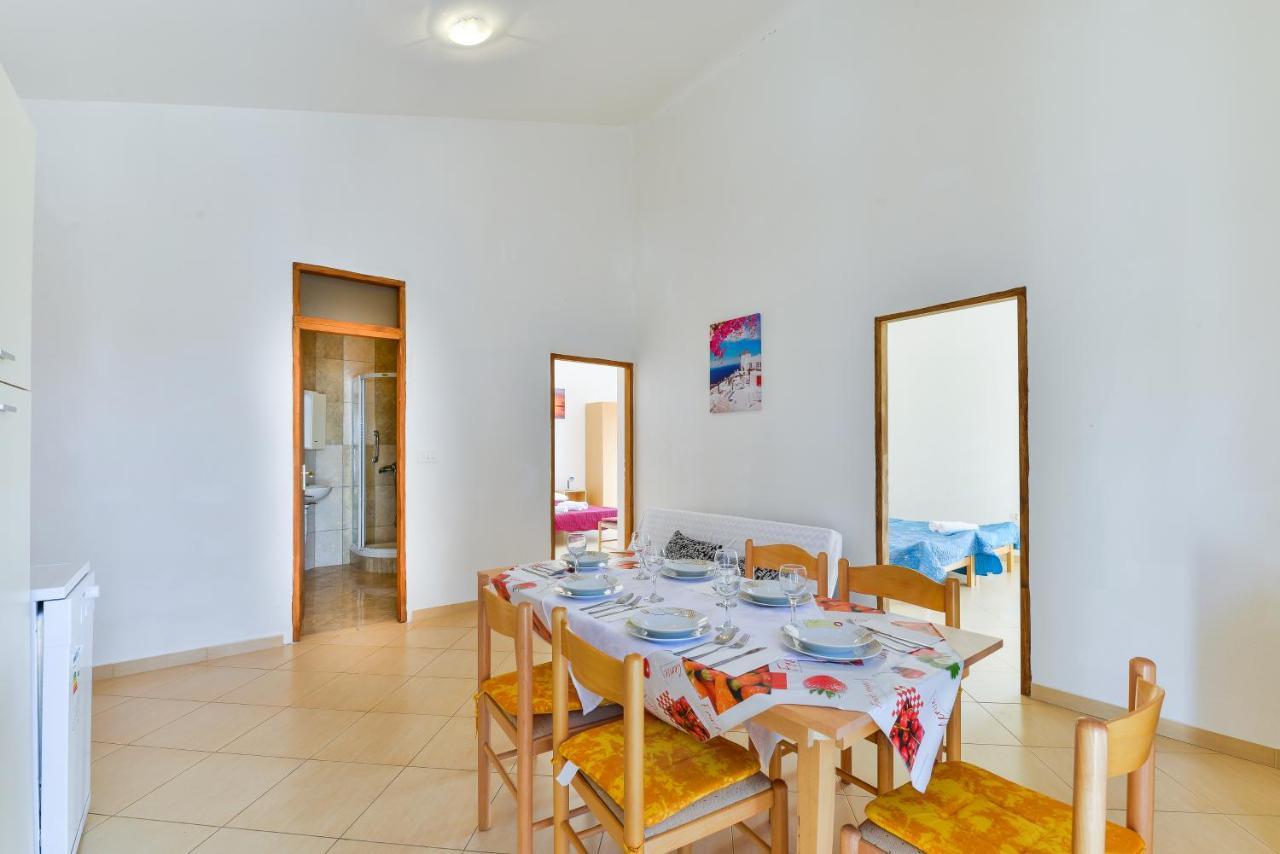 Apartments Lavanda Turanj Dış mekan fotoğraf