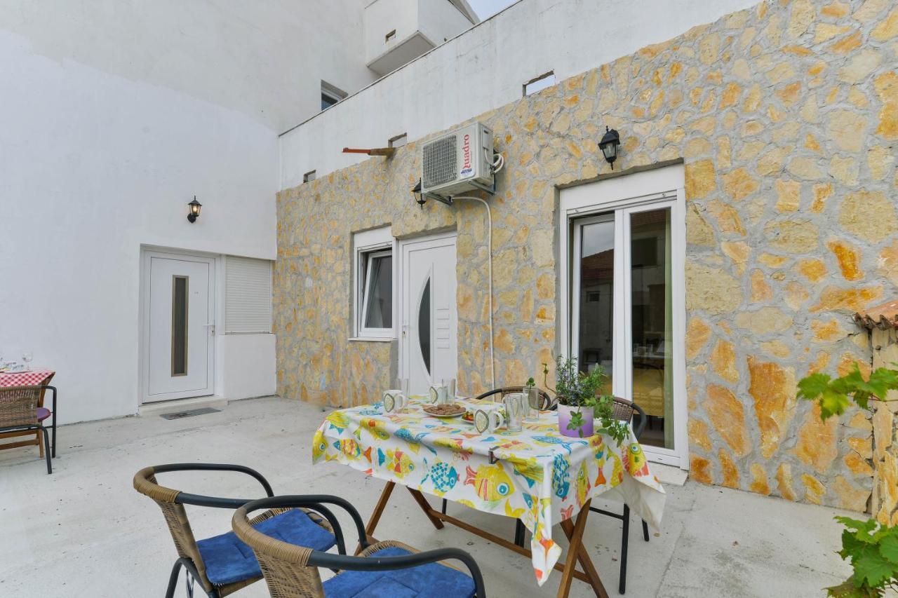Apartments Lavanda Turanj Dış mekan fotoğraf
